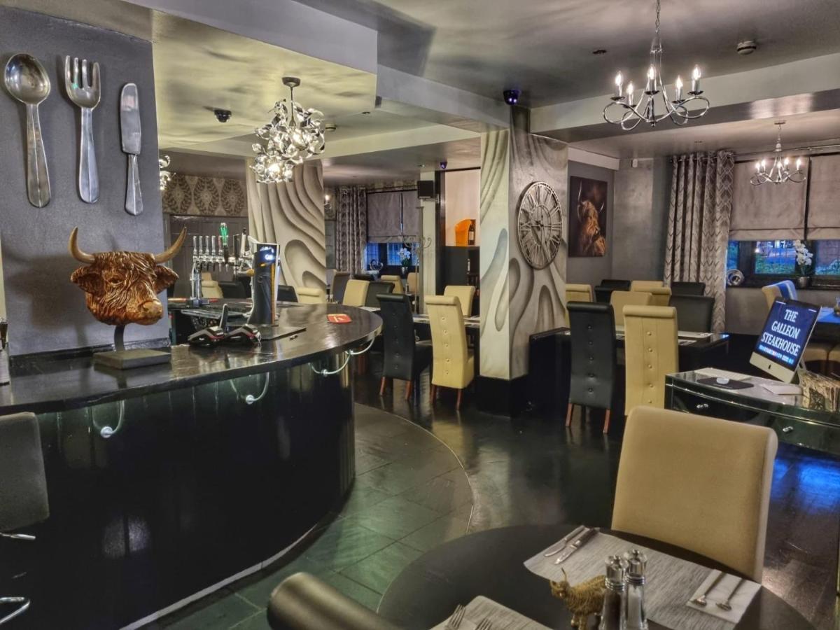 Spire View At The Galleon Restaurant Chesterfield Exterior foto